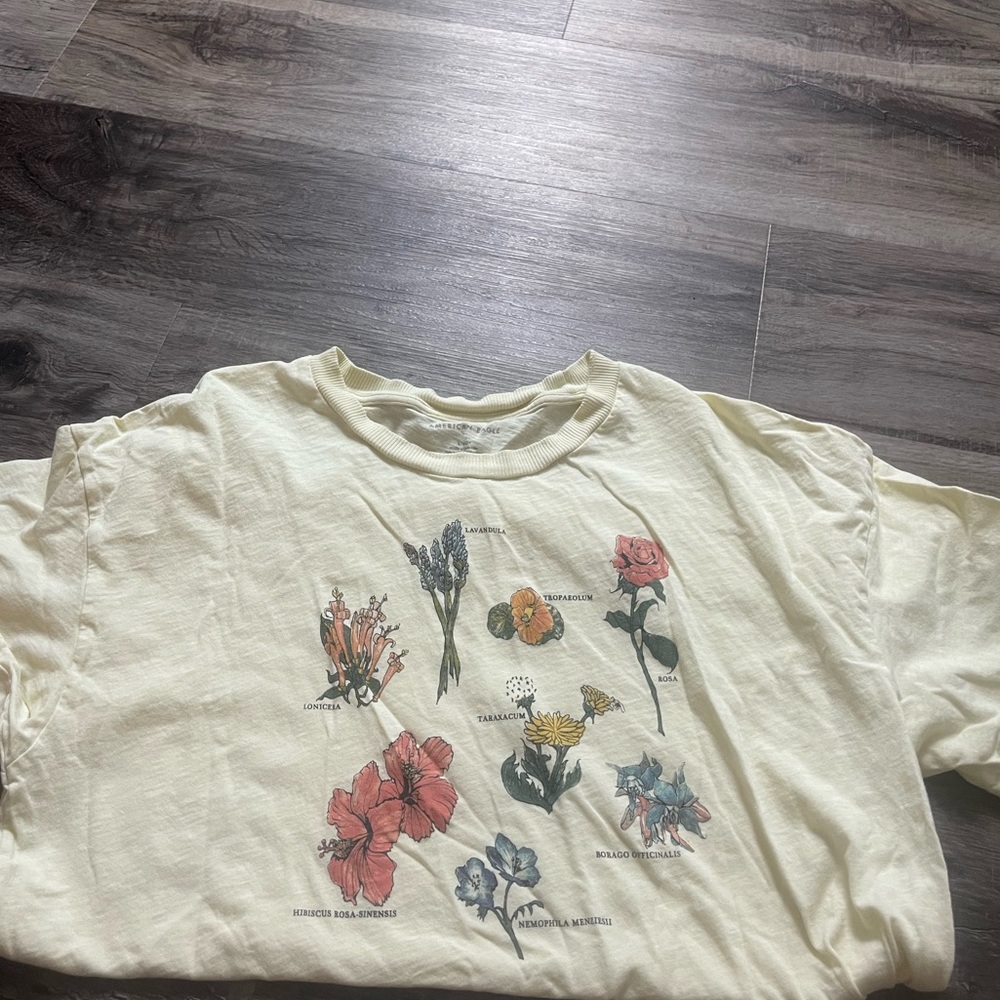 American Eagle Shirt Size S